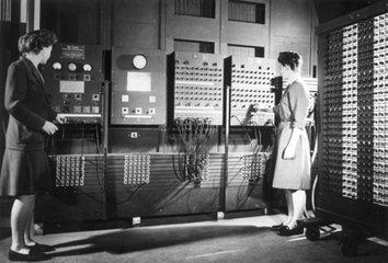 伟大的计算机之父，我们永远的英雄——阿兰·麦席森·图灵